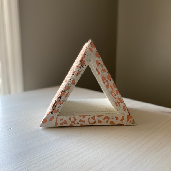 Authentic Barn Wood Rustic Farmhouse Book Rest - Picture 2 of 7